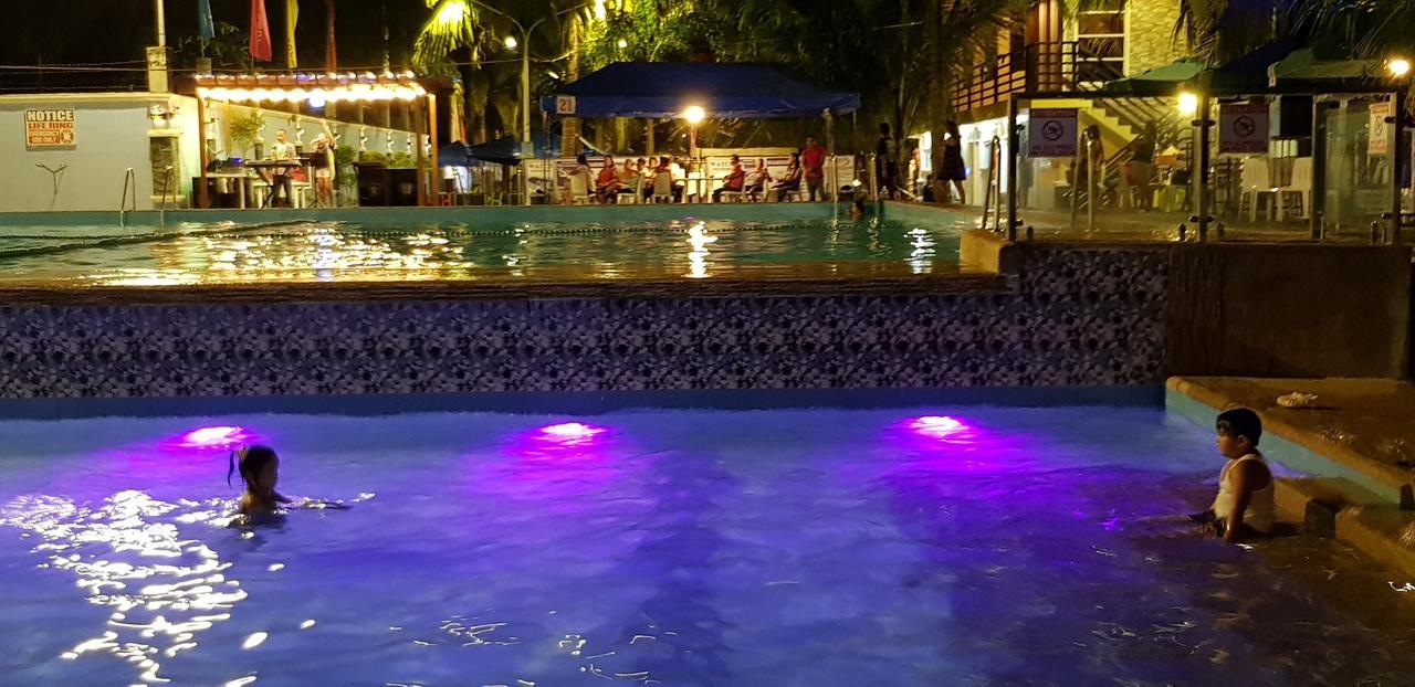 Eduardo'S Resort Calapan Eksteriør billede